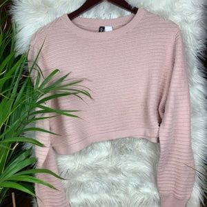 H&M • Crop Crewneck Sweater • Pink • L